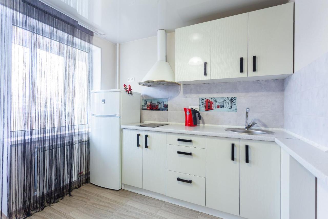 Apartment Obolon Metro Station Kiev Exterior foto